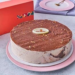 Ferrero Rocher Ice Cream Cake